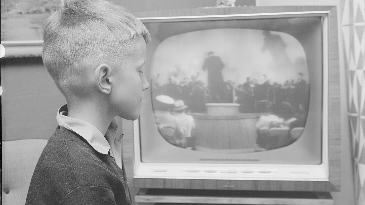 Xuper TV Parental Guidance: Family Viewing with Confidence